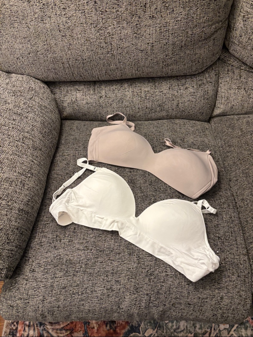 Everyday Smooth T-Shirt Bra Pack in White and Light Pink